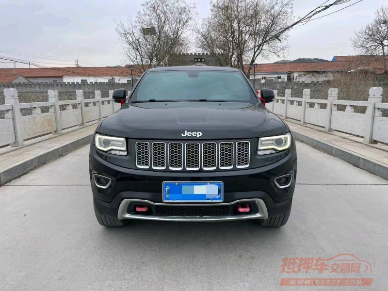 枣庄13年Jeep大切诺基9