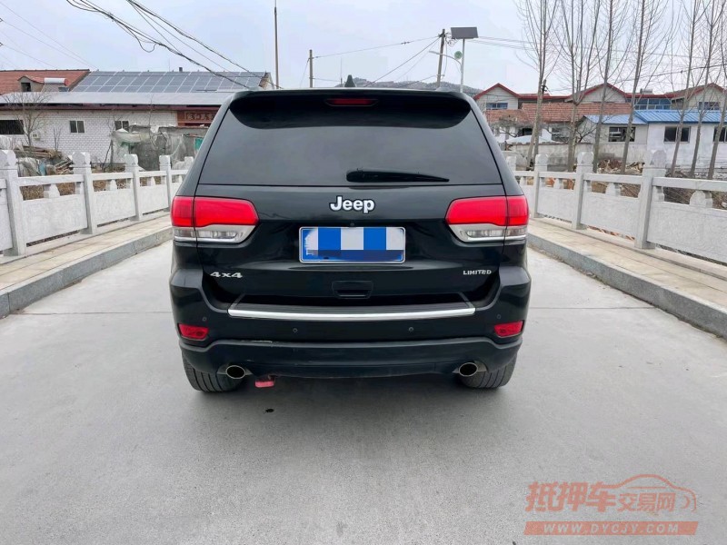 枣庄13年Jeep大切诺基1