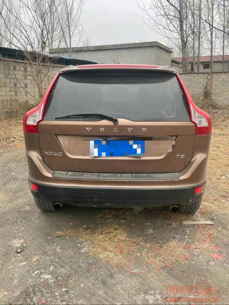 枣庄13年沃尔沃XC605