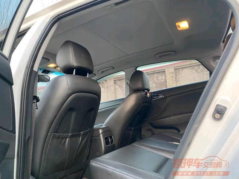 保定18年现代名图7