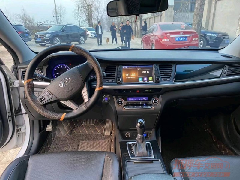 保定18年现代名图6