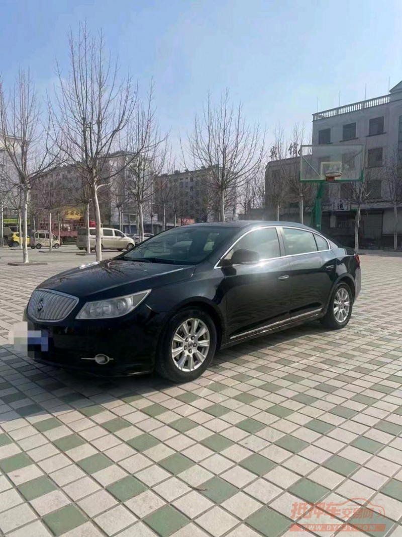 北京12年别克君越7