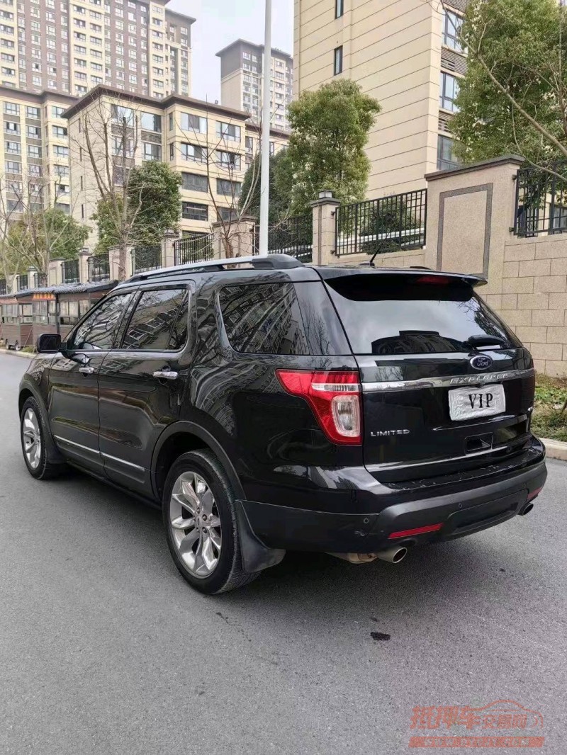 淮南14年福特探险者6