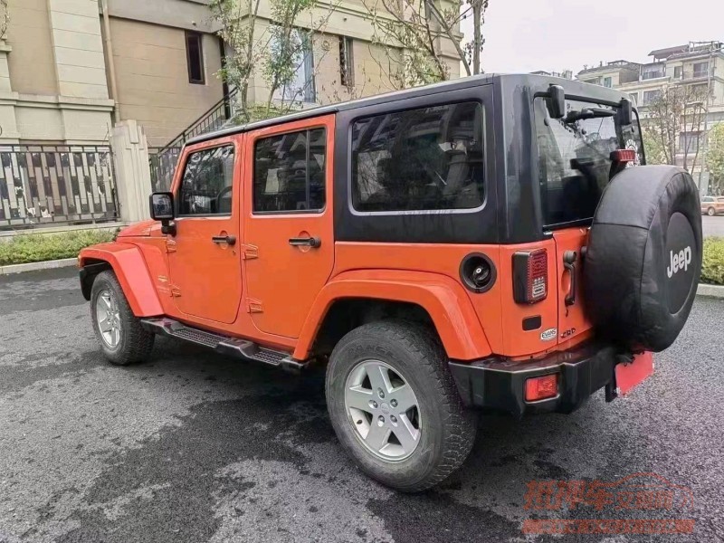 重庆14年Jeep牧马人1