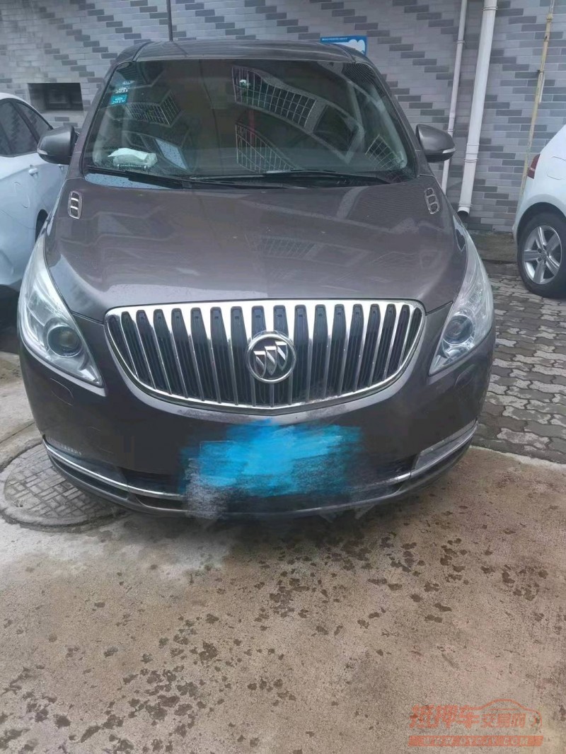 保定13年别克GL89