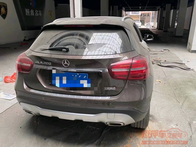 宜春18年奔驰GLA3