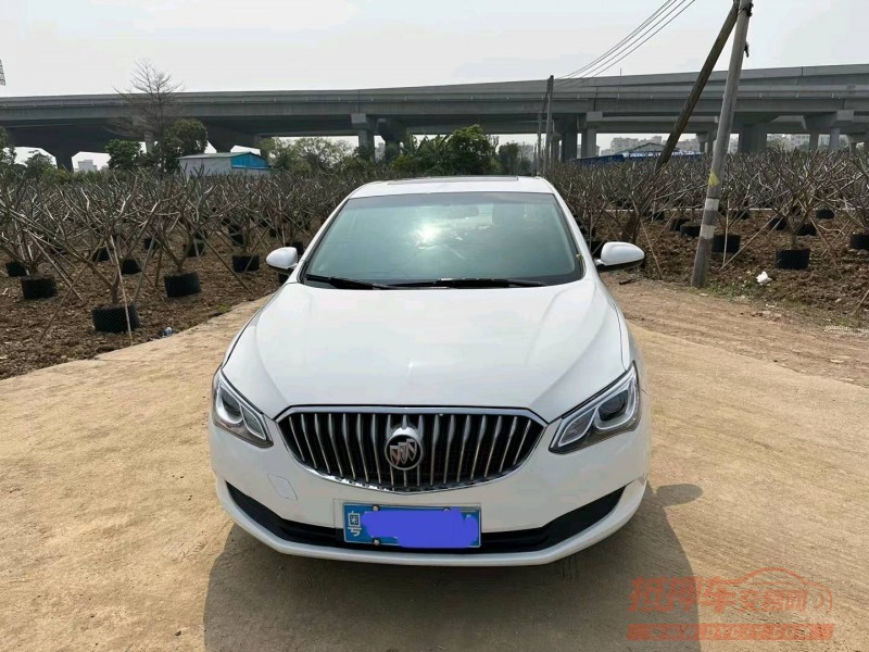 珠海17年别克英朗1