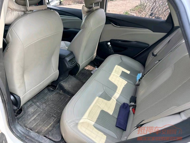 珠海17年别克英朗7