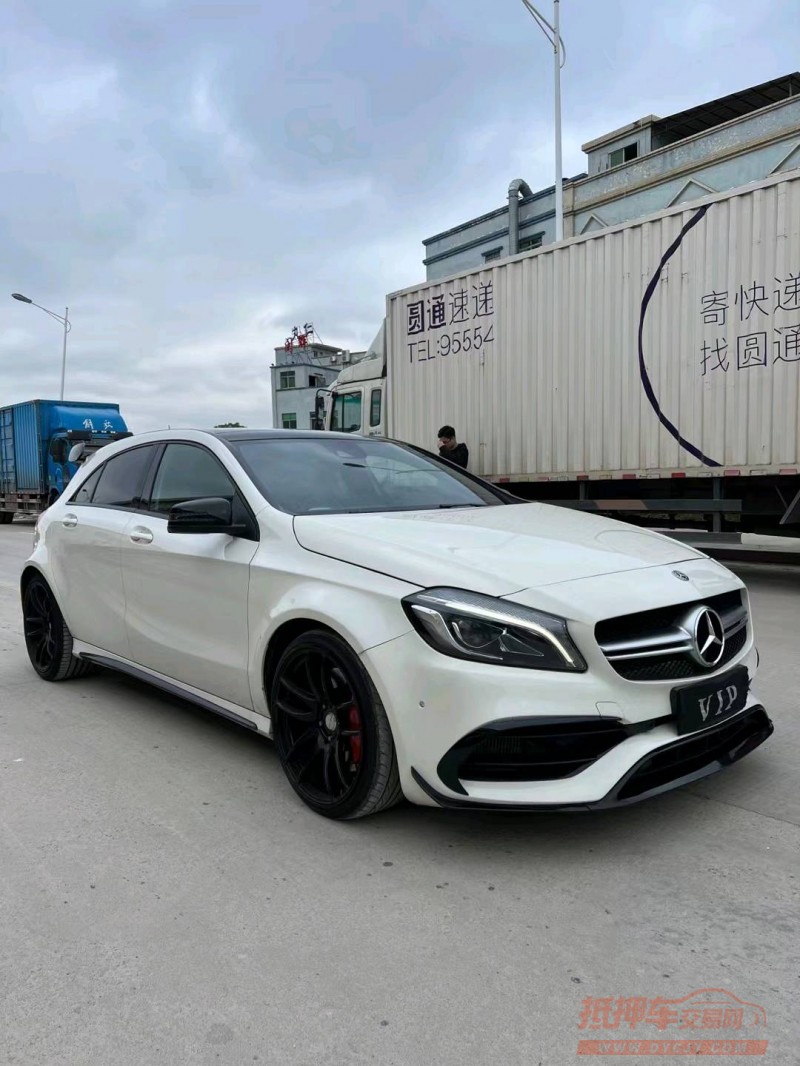 东莞18年奔驰AMG3