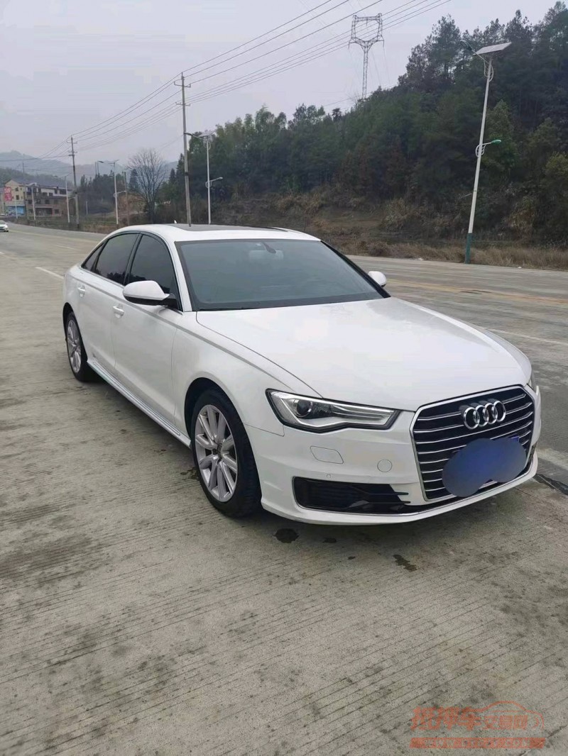 成都17年奥迪A67