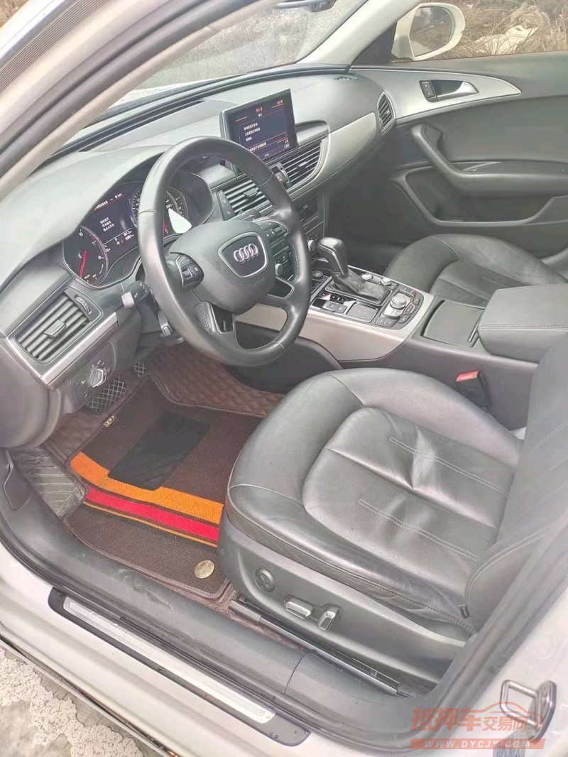 成都17年奥迪A64