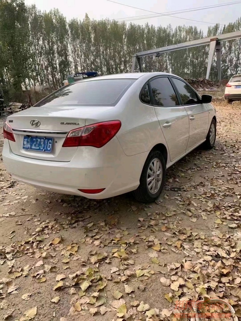 济南16年现代悦动9