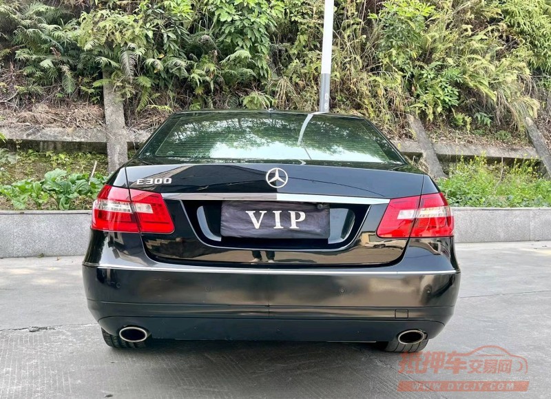 广州10年奔驰E9