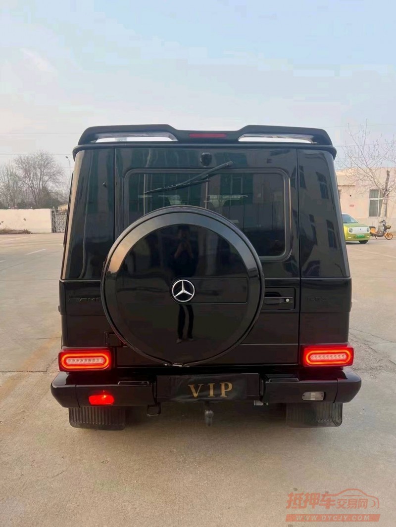 济宁13年奔驰G9