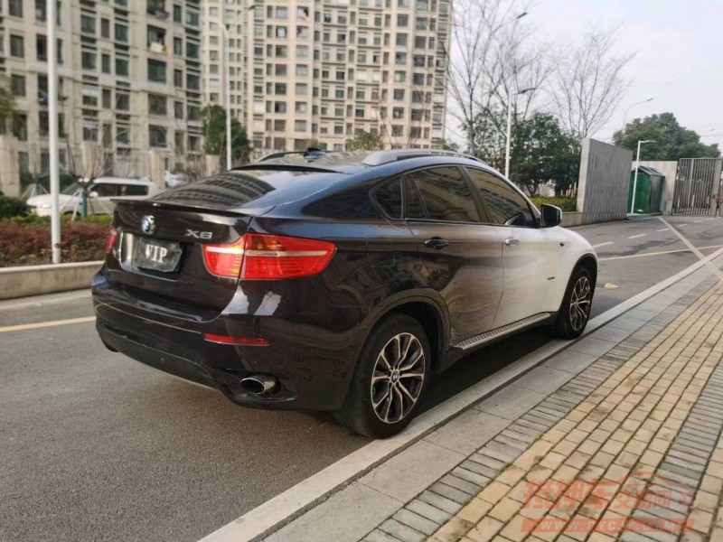 苏州11年宝马X67