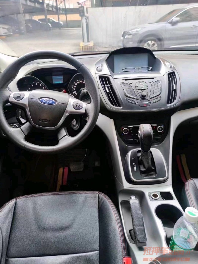 邯郸13年福特翼虎8