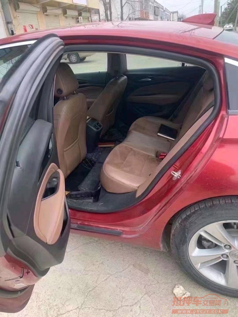 淮南19年别克君威5