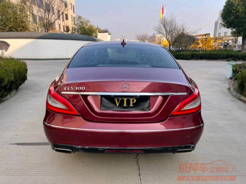 宿迁13年奔驰CLS9