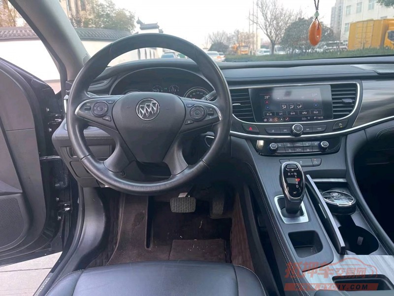 宿迁20年别克君越5