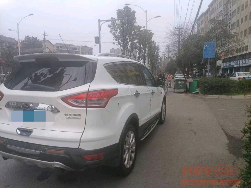 邯郸15年福特翼虎4