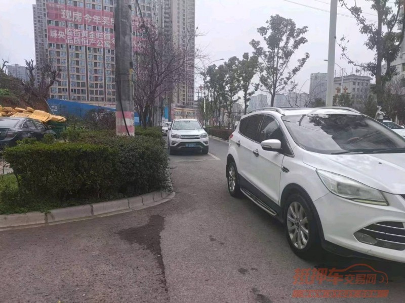 邯郸15年福特翼虎3