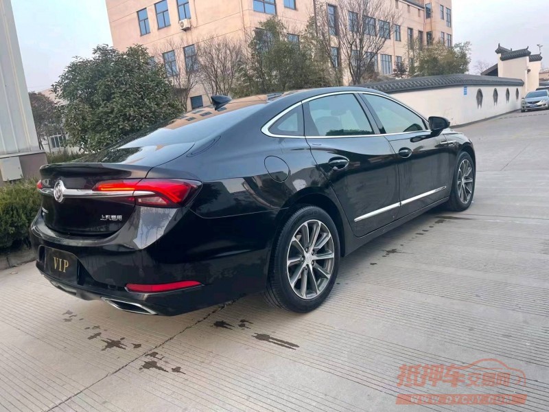 宿迁20年别克君越2