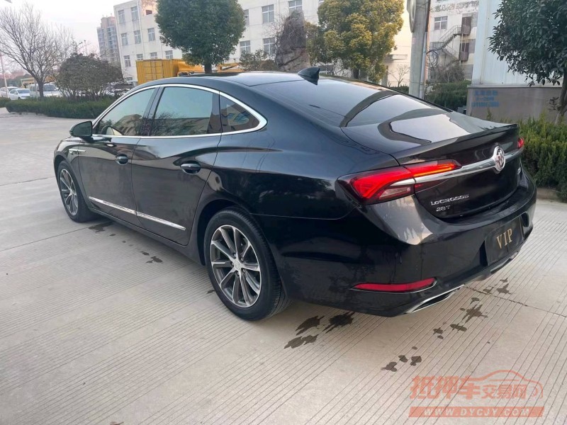 宿迁20年别克君越3