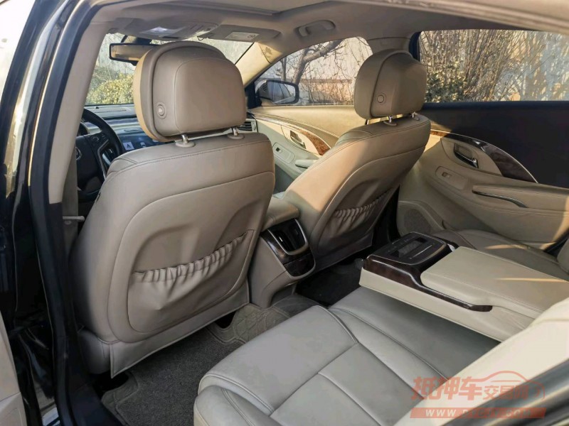 东营13年别克君越2