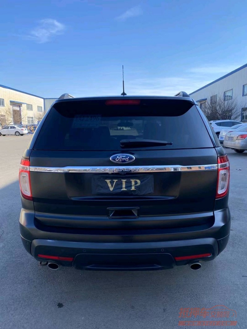 沈阳13年福特探险者8