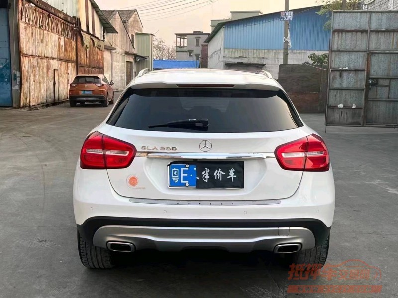 珠海17年奔驰GLA4