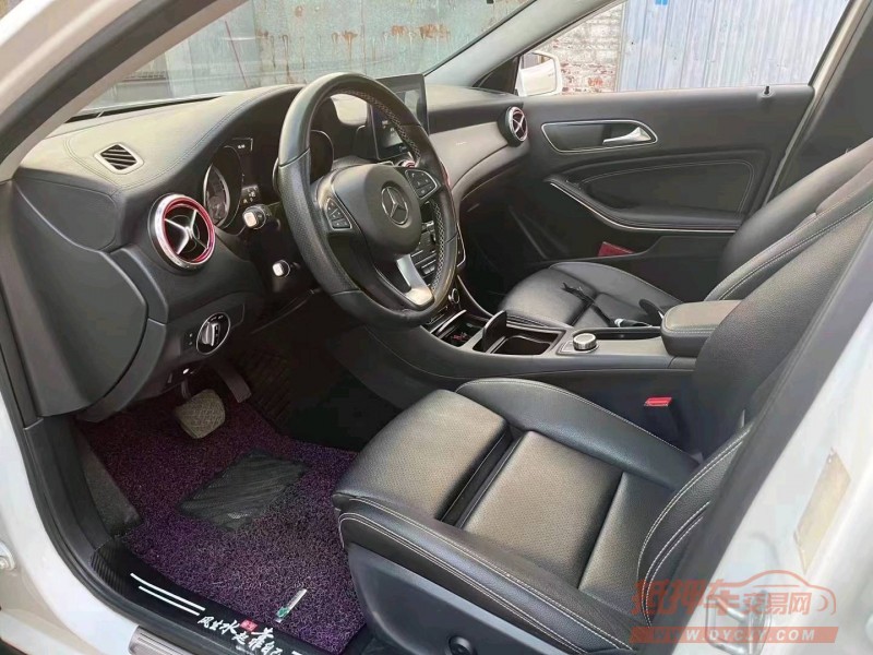 珠海17年奔驰GLA5