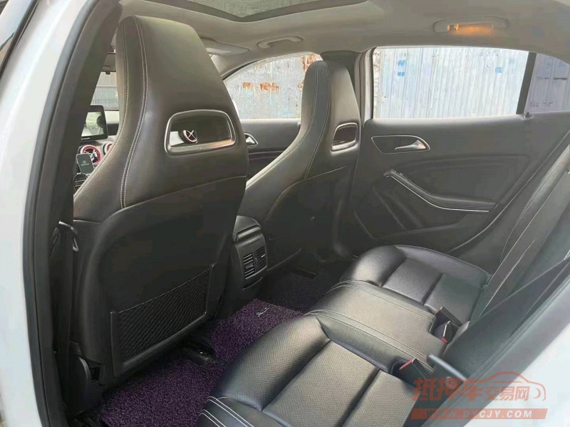 珠海17年奔驰GLA7