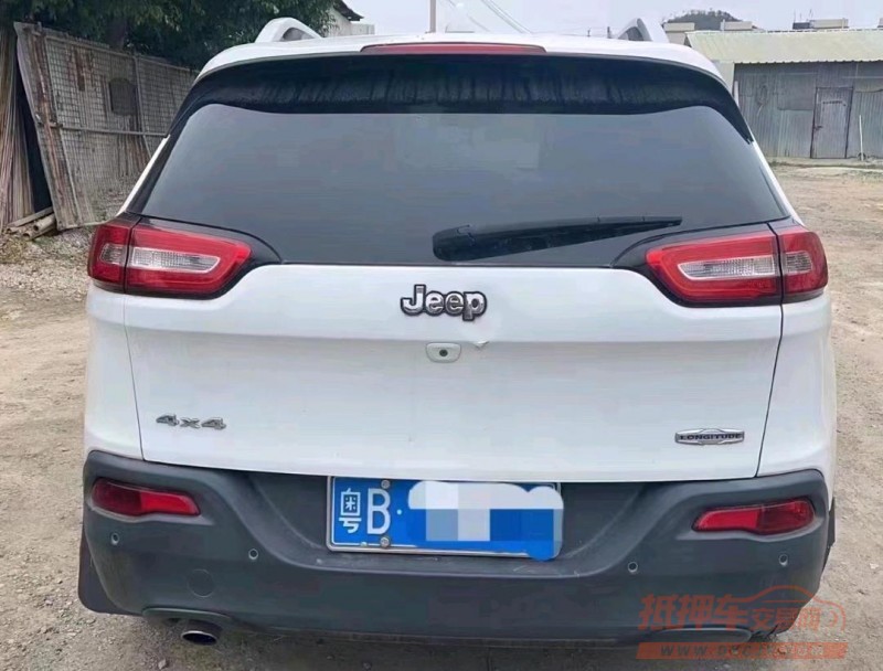 珠海15年Jeep自由光3