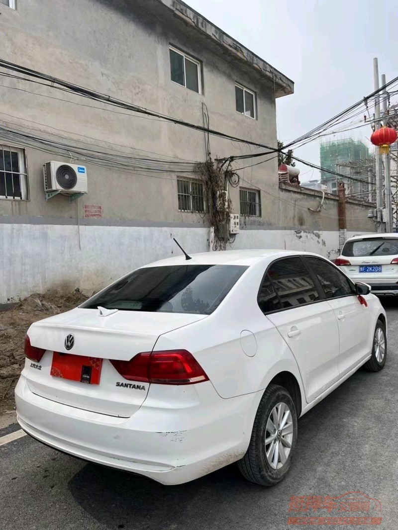 鹤壁20年大众桑塔纳7