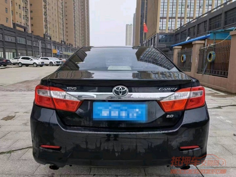 北京13年丰田凯美瑞1