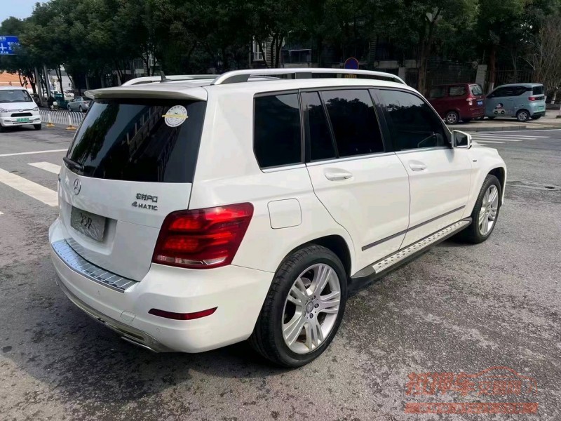 宜昌15年奔驰GLK7