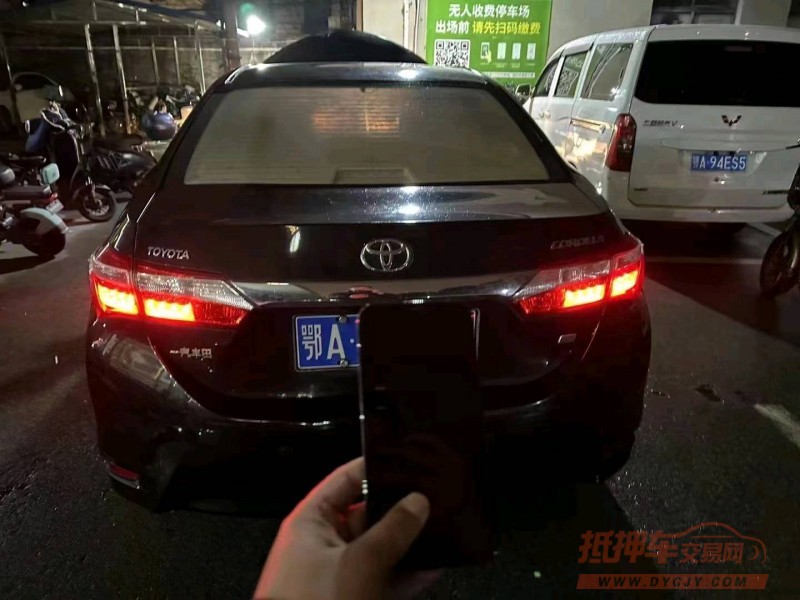 宜昌15年丰田卡罗拉8