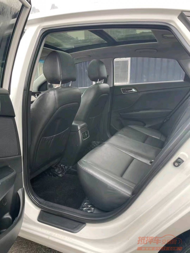 宜昌14年现代名图6