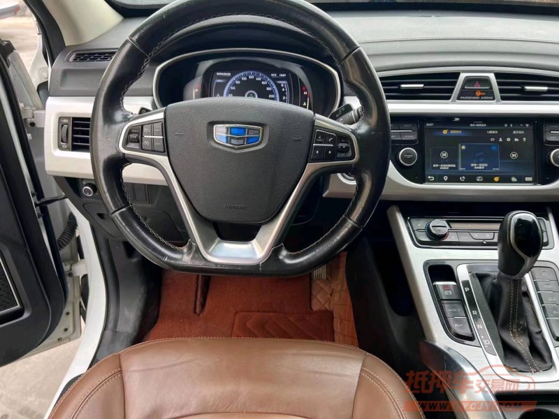 宜昌16年吉利博越5