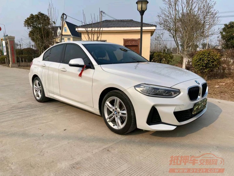 徐州19年宝马1系3