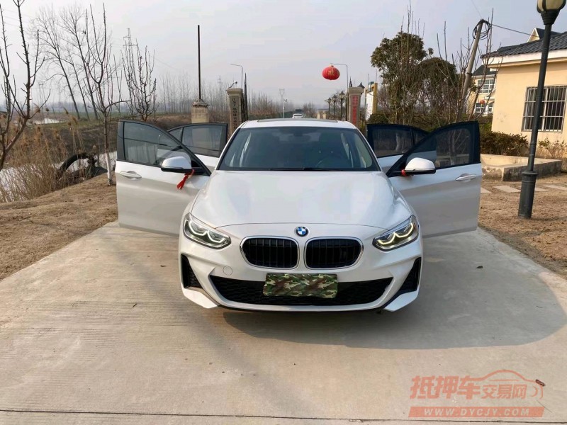 徐州19年宝马1系2