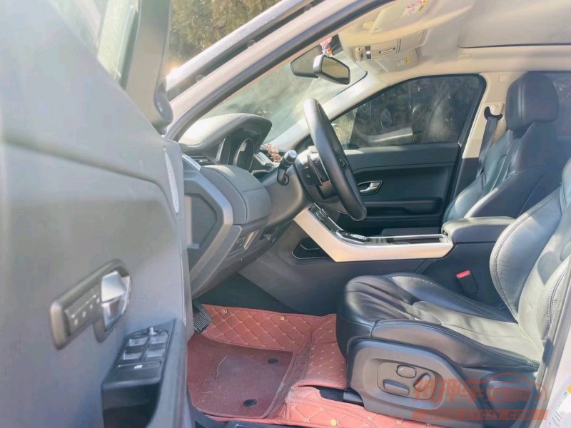 烟台16年路虎极光4