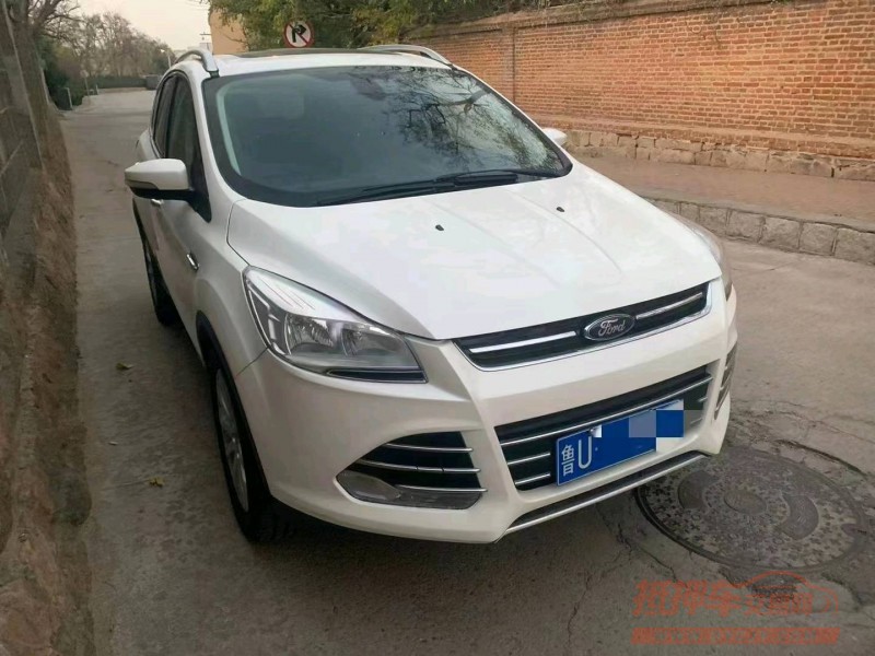 青岛16年福特翼虎3