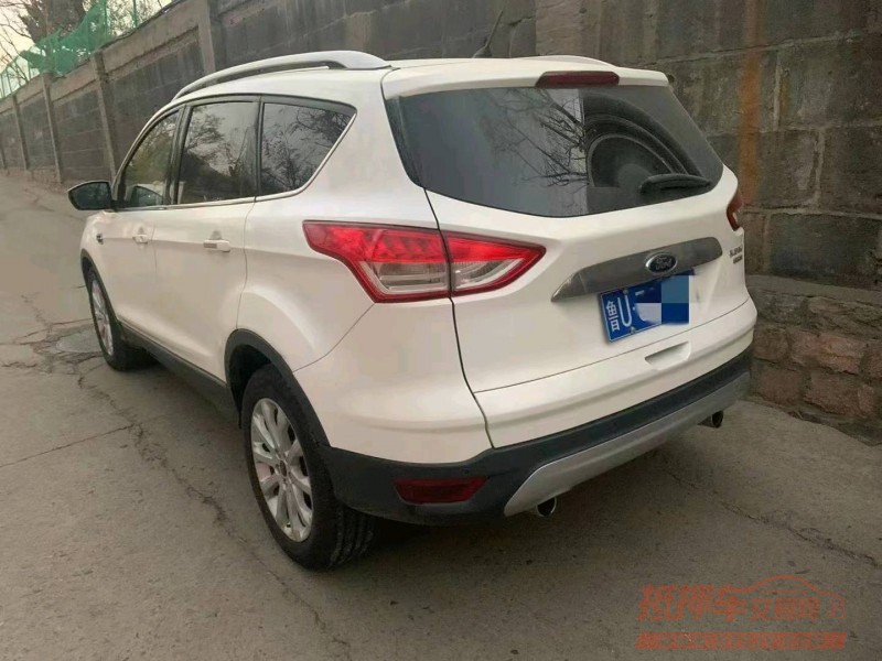 青岛16年福特翼虎7