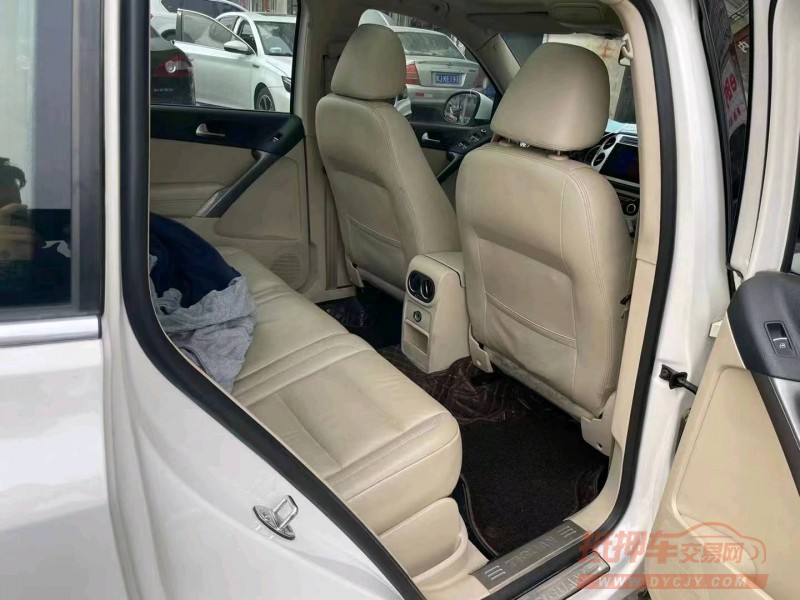 济南11年大众途观4