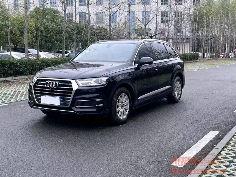 宜昌18年奥迪Q75