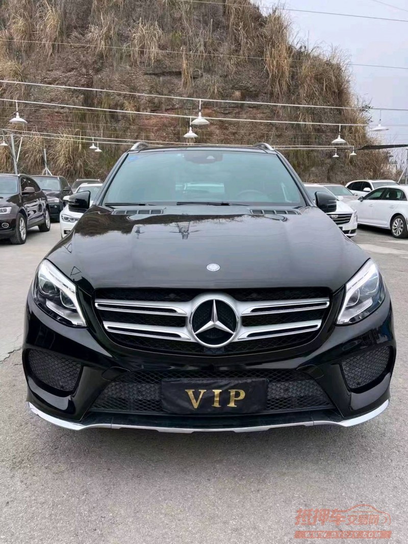 北京17年奔驰GLE1