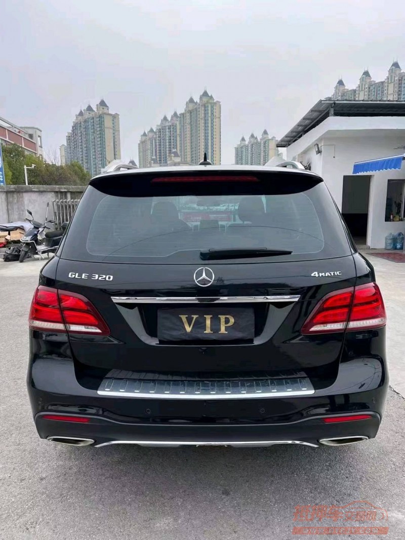 北京17年奔驰GLE9