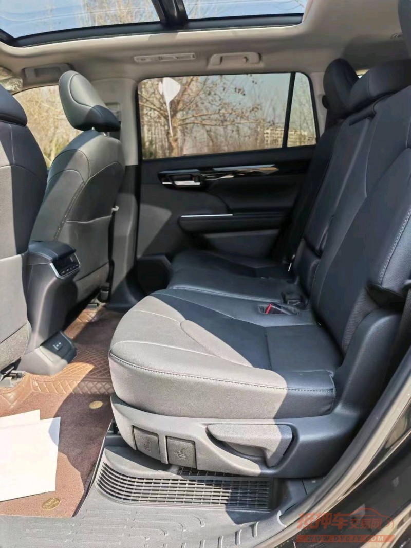 北京22年丰田汉兰达5