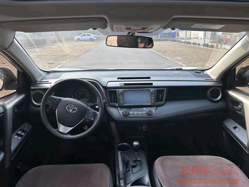 枣庄15年丰田RAV4荣放3
